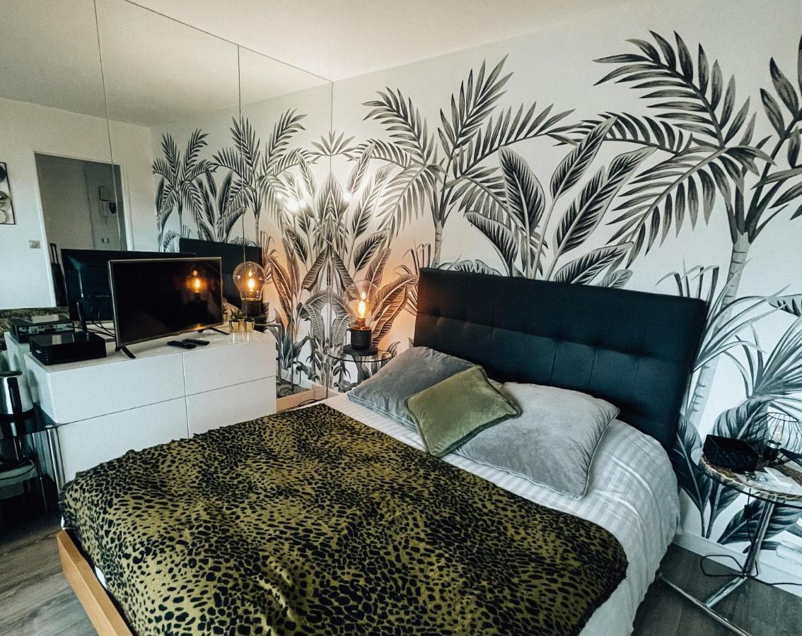 Beautiful Modern Fully Furnished Studio Levallois-Perret Dış mekan fotoğraf