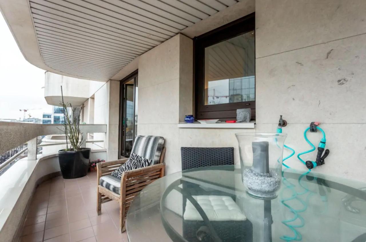 Beautiful Modern Fully Furnished Studio Levallois-Perret Dış mekan fotoğraf